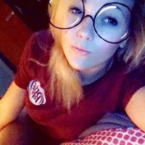 Meet your Posher, Candy